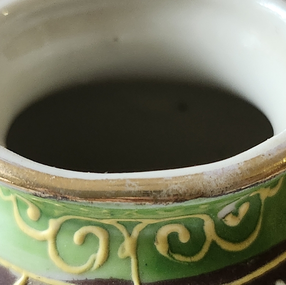 Japanese Hand Painted Small Vase - Picture 3 of 12